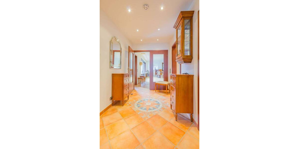 Etagenwohnung Hamburg Poppenbüttel - 5 Zimmer, 145 m&sup2;, 495.000&euro; | Angebot:25698610