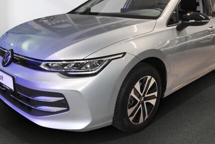 VW Golf 3.000 km 25.590 &euro; Bad Oldesloe 23843
