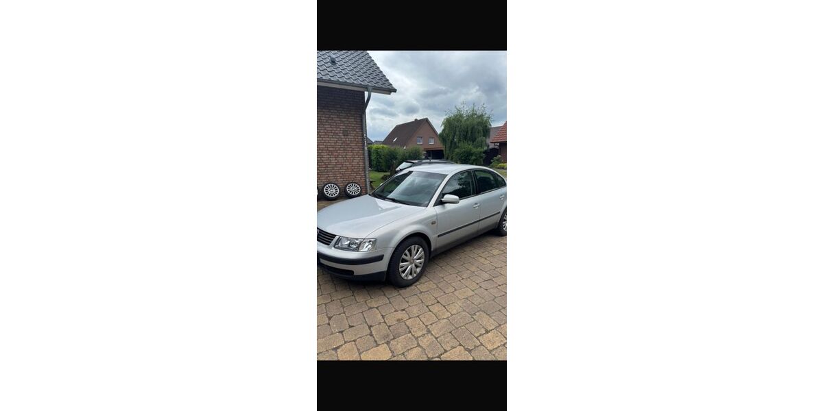 VW Passat 183.000 km 2.600 &euro; Hamburg 20255