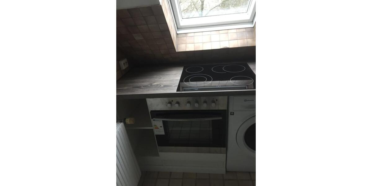 Dachgeschoßwohnung Hamburg Wandsbek - 2 Zimmer, 36 m&sup2;, 545&euro; | Angebot:25922091