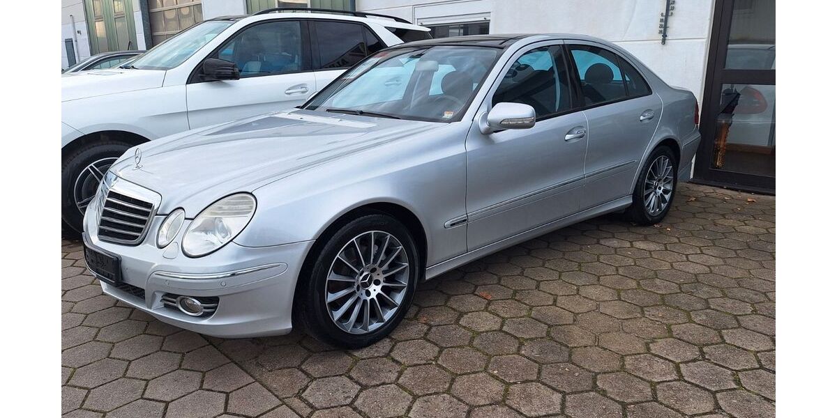 Mercedes-Benz E 280 90.000 km 16.999 &euro; Stapelfeld 22145