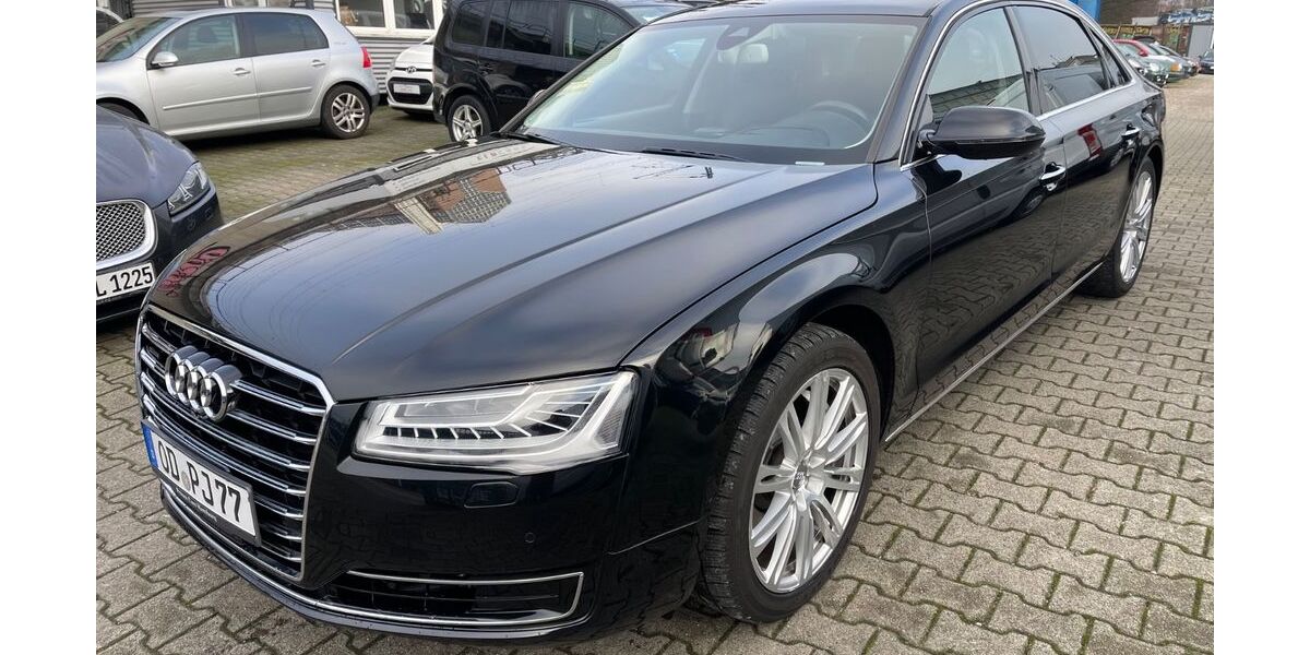 Audi A8 103.000 km 37.900 &euro; Hamburg 20097