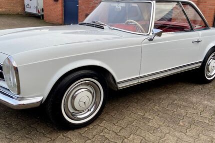 Mercedes-Benz 230 57.941 km 135.000 &euro; Hamburg 22419