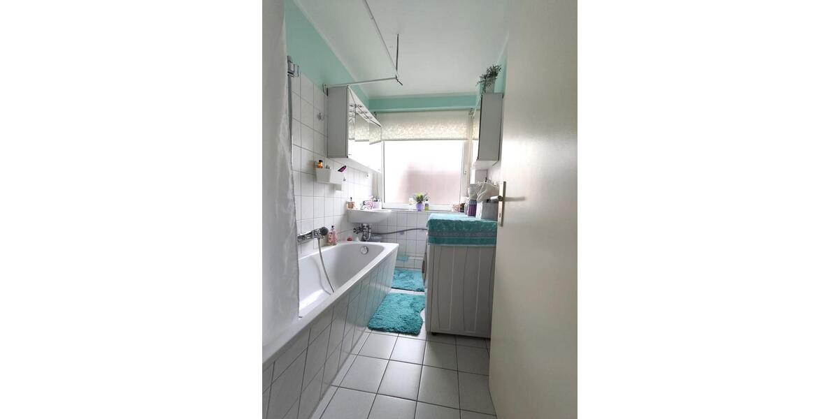 Hochparterre Hamburg Billstedt - 1 Zimmer, 90 m&sup2;, 552&euro; | Angebot:25642089