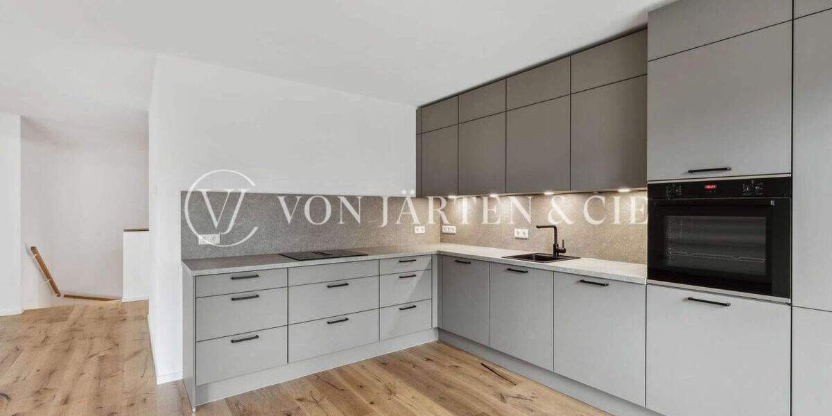 Etagenwohnung Hamburg Bahrenfeld - 4 Zimmer, 122 m&sup2;, 2.300&euro; | Angebot:25671906