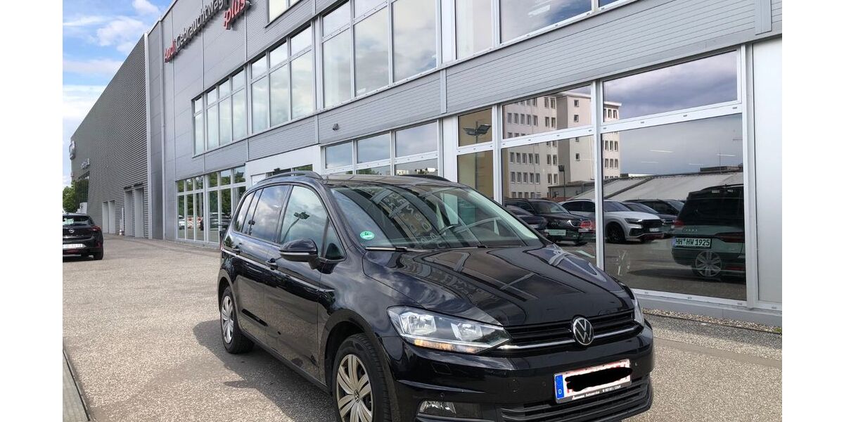 VW Touran 210.789 km 11.900 &euro; Hamburg 20537