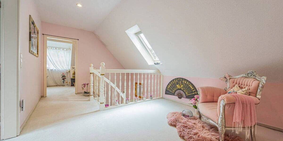 Einfamilienhaus Norderstedt Glashütte - 8 Zimmer, 287 m&sup2;, 1.390.000&euro; | Angebot:25779494