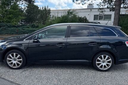 Toyota Avensis 222.015 km 2.999 &euro; Barsbüttel 22885