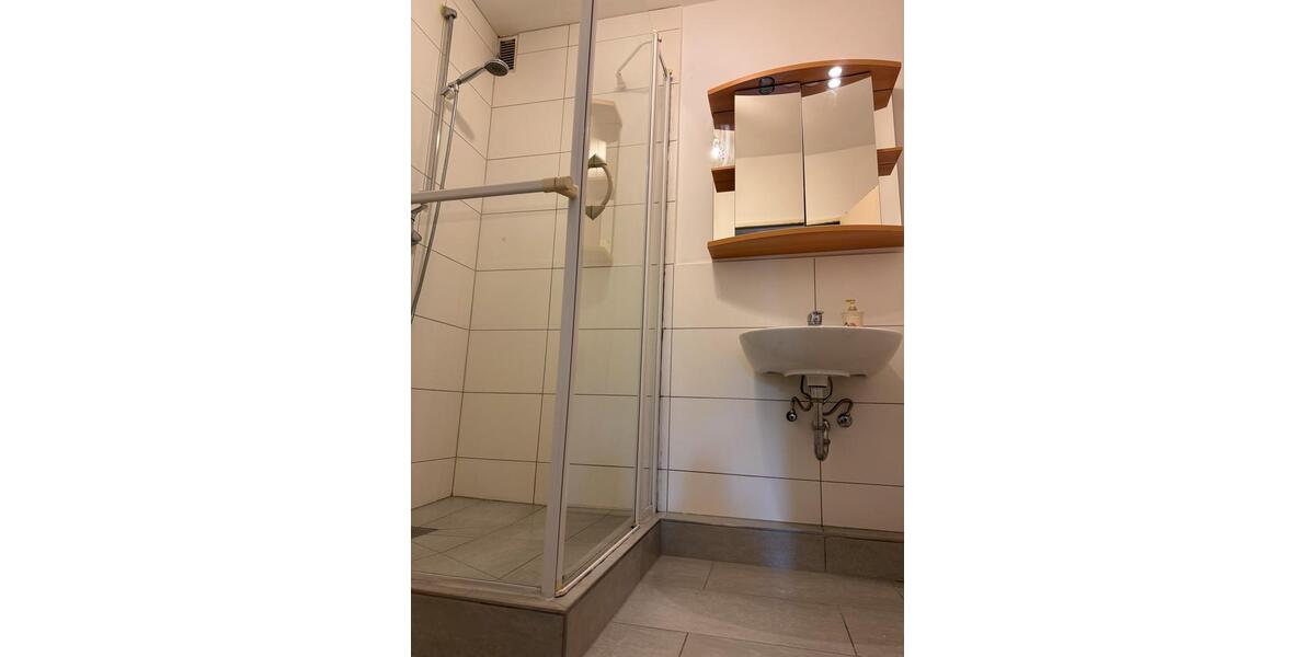 Etagenwohnung Hamburg Wandsbek - 2 Zimmer, 76 m&sup2;, 295.000&euro; | Angebot:25923810