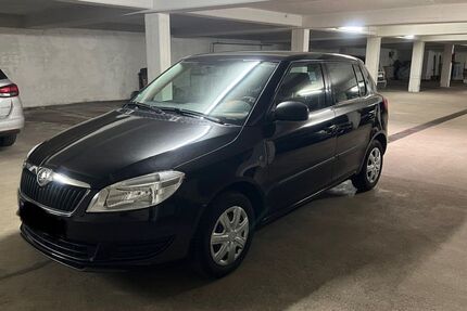 Skoda Fabia 104.000 km 3.450 &euro; Hamburg 22145