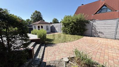EIN ZUHAUSE FÜR BESONDERE ANSPRÜCHE - Einfamilienhaus Pinneberg | Angebot:27182441