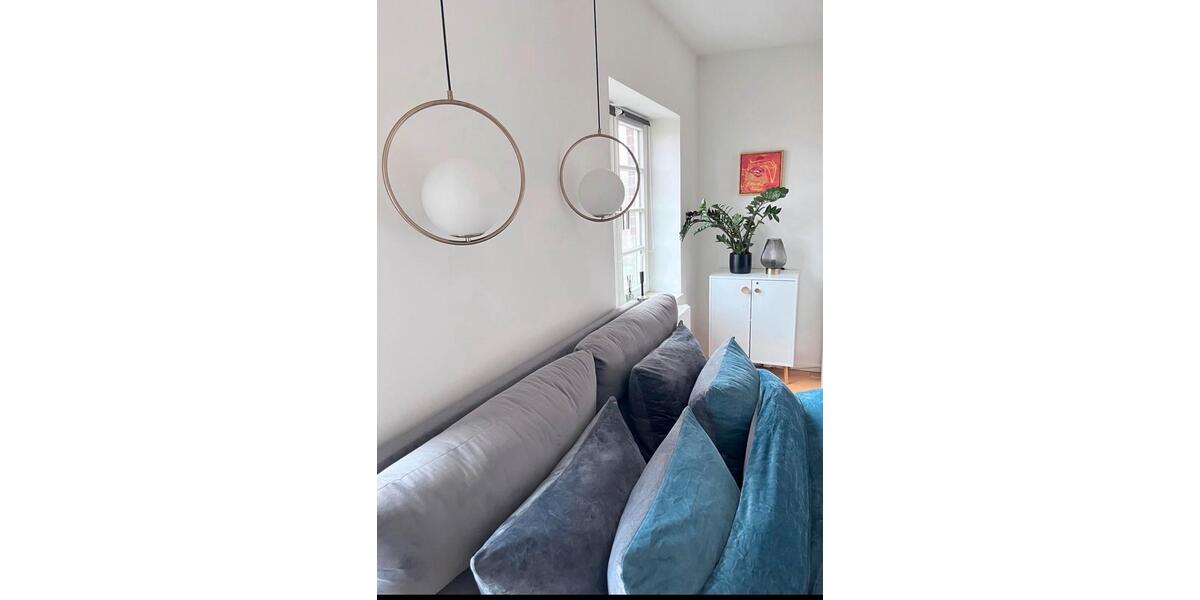 Dachgeschoßwohnung Hamburg Bahrenfeld - 2 Zimmer, 60 m&sup2;, 1.500&euro; | Angebot:25406485