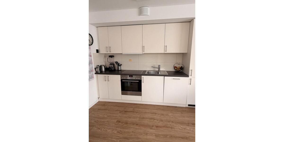 Etagenwohnung Hamburg Hamburg-Mitte - 2 Zimmer, 65 m&sup2;, 1.000&euro; | Angebot:25962055