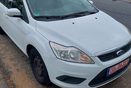 Ford Focus 303.000 km 950 &euro; Bad Oldesloe 23843