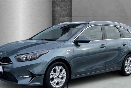 Kia ceed / Ceed 93.934 km 16.980 &euro; Ahrensburg 22926