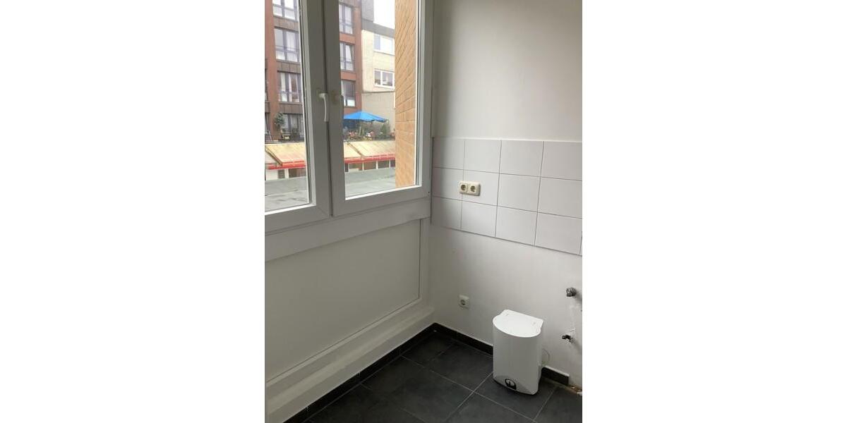 Etagenwohnung Hamburg Wandsbek - 2 Zimmer, 68 m&sup2;, 741&euro; | Angebot:26015963