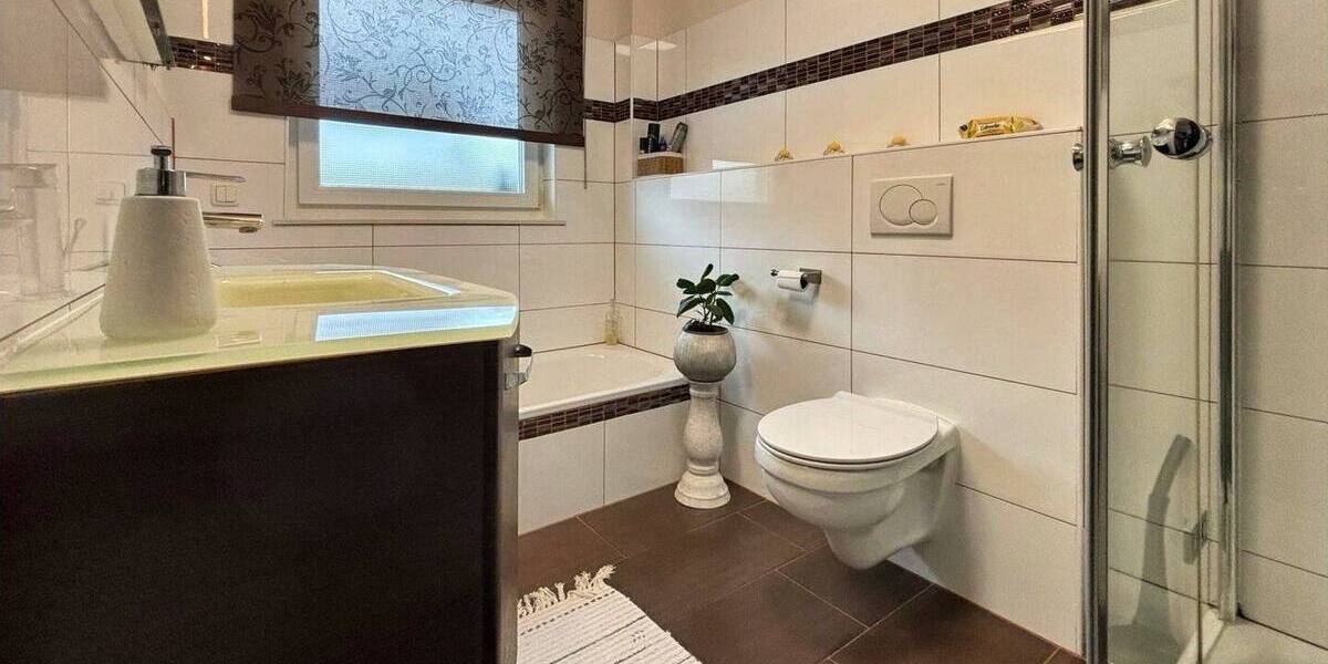 Einfamilienhaus Bad Oldesloe - 6 Zimmer, 185 m&sup2;, 749.000&euro; | Angebot:25984398