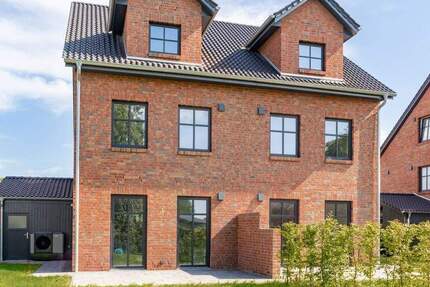 Haus Seestermühe - 5 Zimmer, 142 m&sup2;, 2.200&euro; | Angebot:25774670