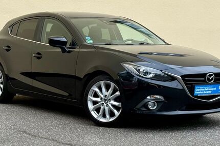 Mazda 3 155.391 km 9.490 &euro; Hamburg 20537