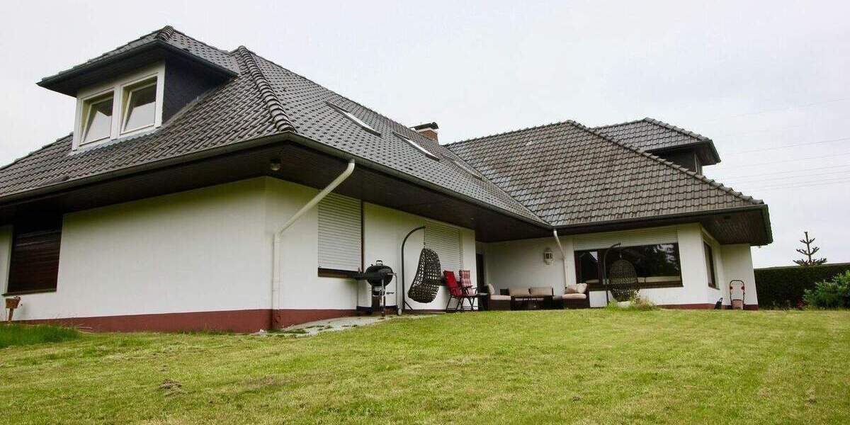 Einfamilienhaus Rellingen - 8 Zimmer, 315 m&sup2;, 1.299.000&euro; | Angebot:26043213