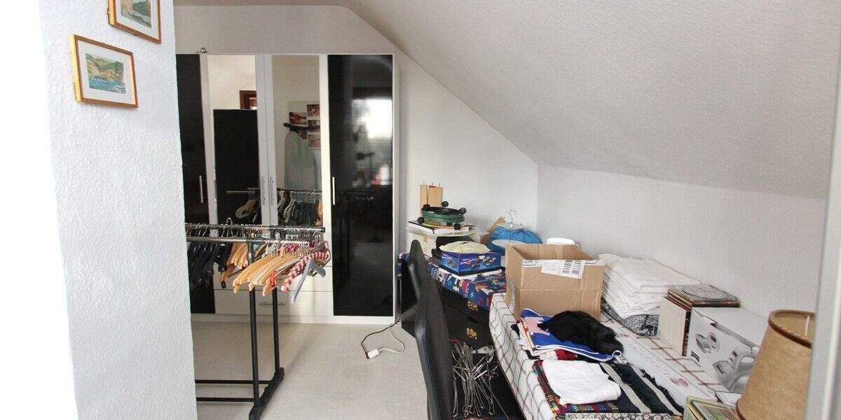 Einfamilienhaus Wedel - 7 Zimmer, 153 m&sup2;, 649.000&euro; | Angebot:25820862