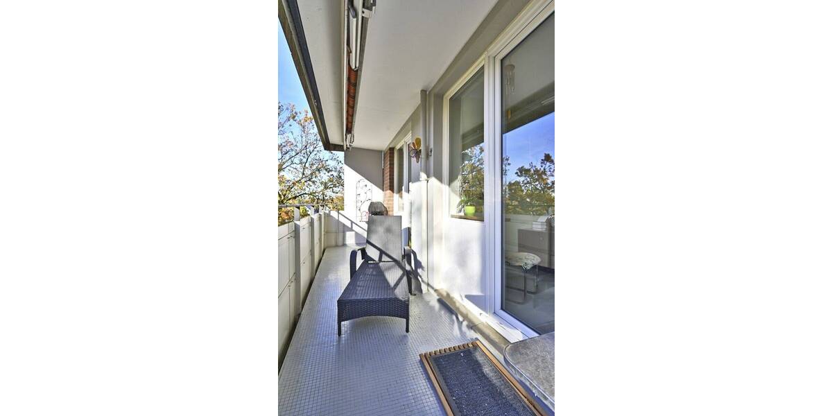 Etagenwohnung Wedel - 4 Zimmer, 98 m&sup2;, 324.000&euro; | Angebot:25690470