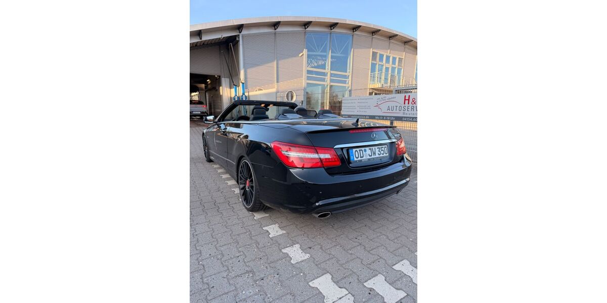 Mercedes-Benz E 350 221.838 km 10.980 &euro; Trittau 22946