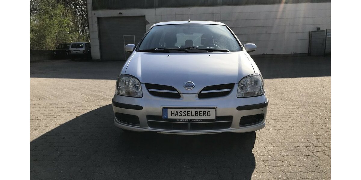 Nissan Almera Tino Luxury für kleines Geld 189.500 km 1.499 &euro; Hamburg 22339