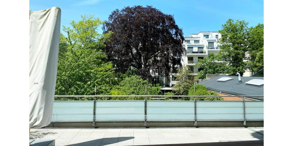 Etagenwohnung Hamburg Altstadt - 3 Zimmer, 122 m&sup2;, 2.590&euro; | Angebot:25546486