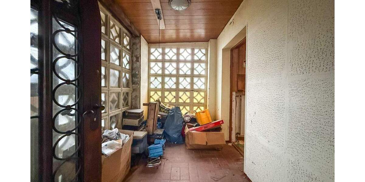 Doppelhaushälfte Hamburg Langenhorn - 3 Zimmer, 127 m&sup2;, 125.000&euro; | Angebot:25679203