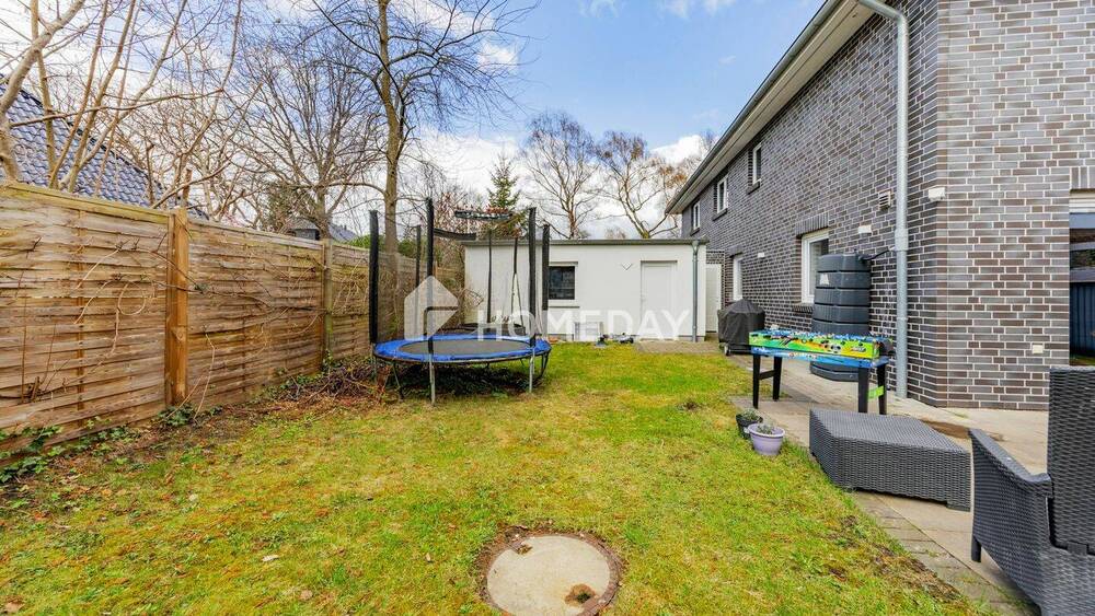 Doppelhaushälfte Hamburg Schnelsen - 7 Zimmer, 215 m&sup2;, 1.650.000&euro; | Angebot:26027517