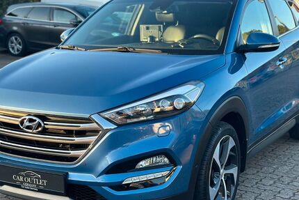 Hyundai TUCSON 109.000 km 14.990 &euro; Bad Bramstedt 24576