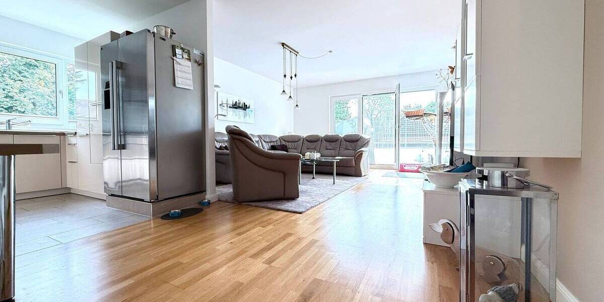 Etagenwohnung Hamburg Rahlstedt - 3 Zimmer, 99 m&sup2;, 570.000&euro; | Angebot:25692149