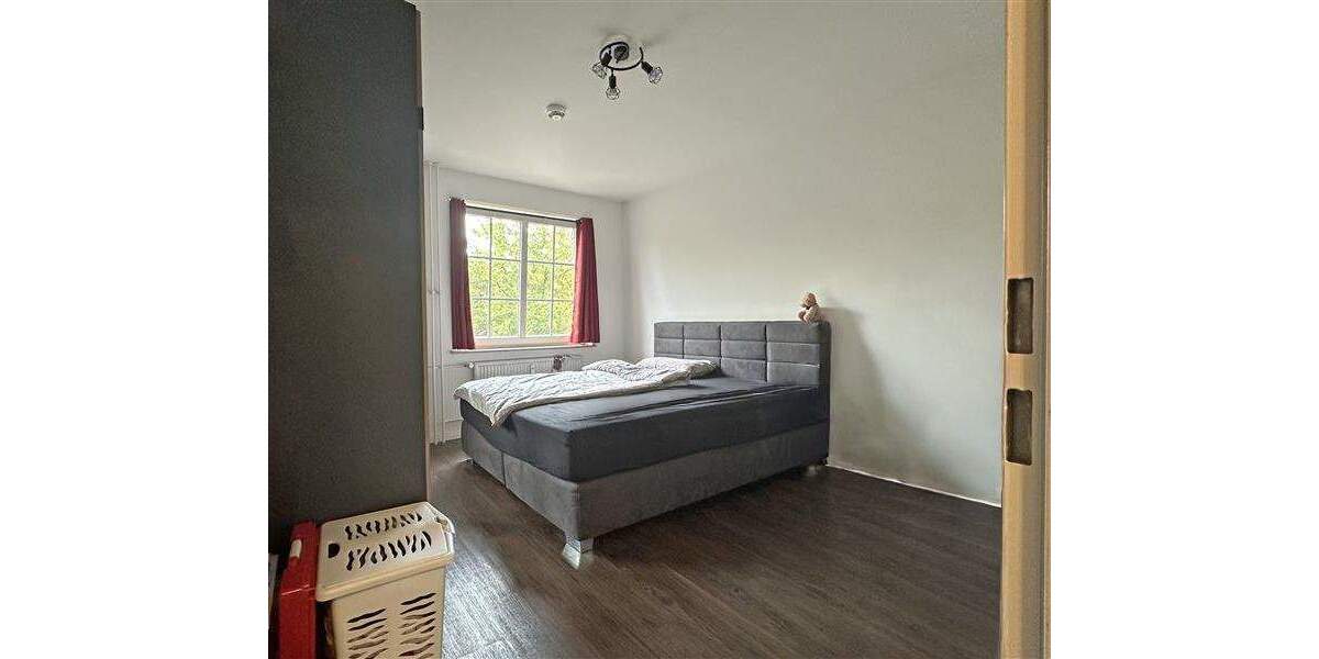 Etagenwohnung Pinneberg - 2 Zimmer, 60 m&sup2;, 209.000&euro; | Angebot:25662622