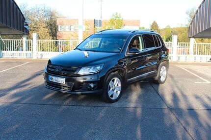 VW Tiguan 216.500 km 8.900 &euro; Hamburg 21147