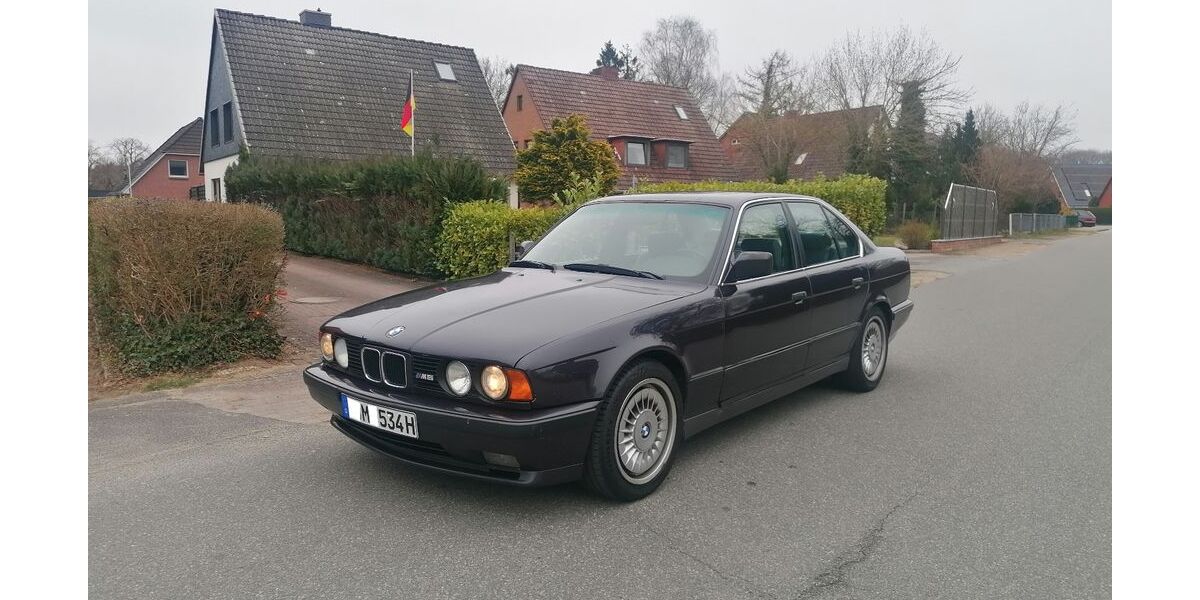 BMW M5 461.150 km 22.990 &euro; Klein Nordende 25336