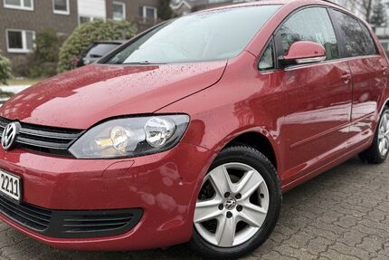 VW Golf 81.621 km 7.490 &euro; Trittau 22946