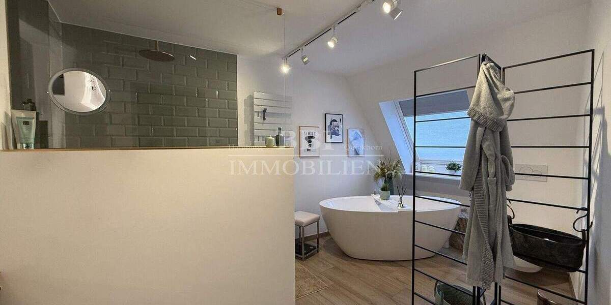 Reihenmittelhaus Quickborn - 4 Zimmer, 144 m&sup2;, 599.000&euro; | Angebot:25728788