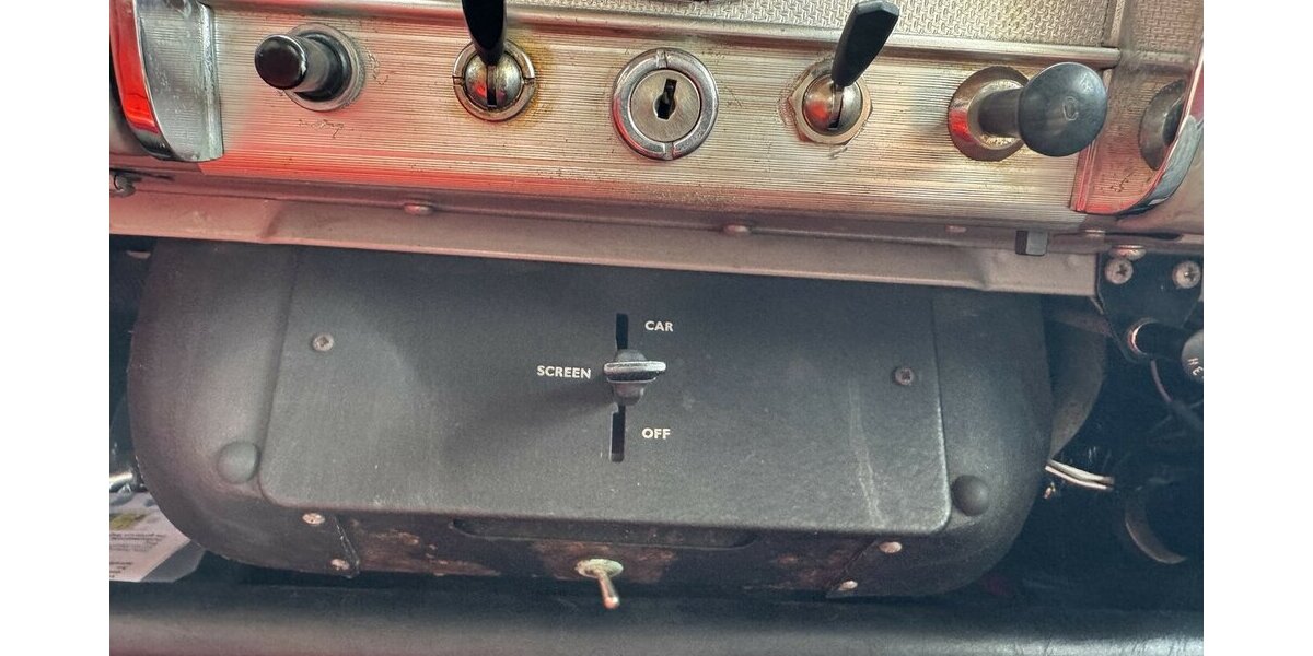 Austin Rover Morris Minor1000 27.669 km 9.999 &euro; Hamburg 22339