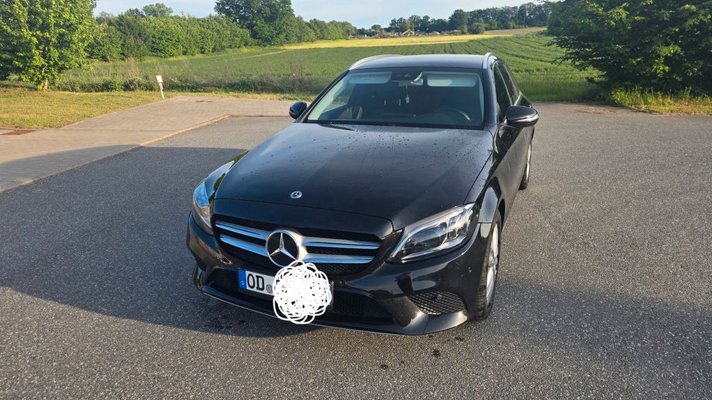 Mercedes-Benz C 220 73.500 km 22.990 &euro; Bargfeld-Stegen 23863