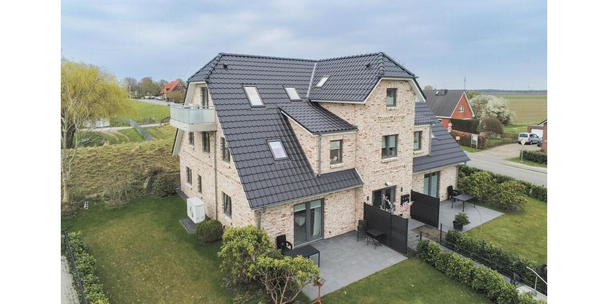 Dachgeschoßwohnung Uetersen - 2 Zimmer, 75 m&sup2;, 2.400&euro; | Angebot:26715463