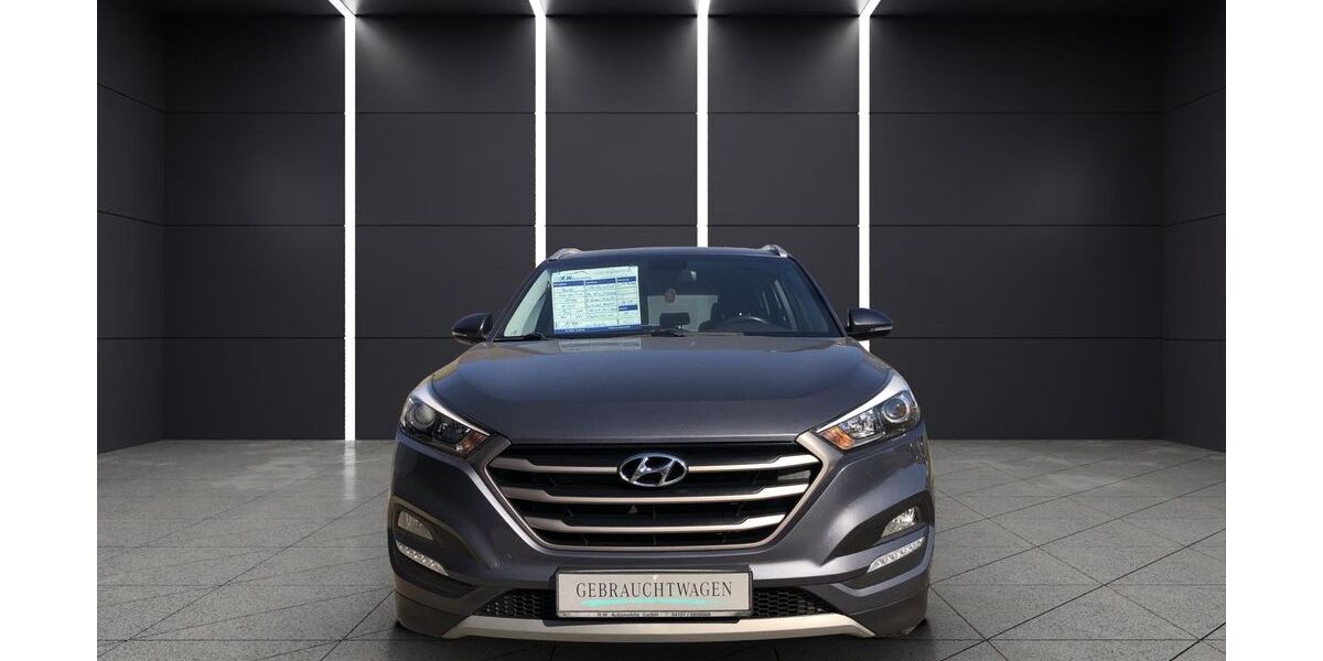 Hyundai TUCSON 123.000 km 11.900 &euro; Pinneberg 25421