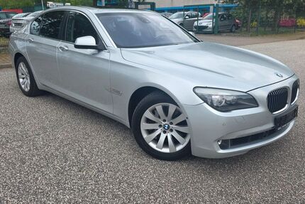 BMW 750 140.000 km 17.499 &euro; HENSTEDT ULZBURG 24558