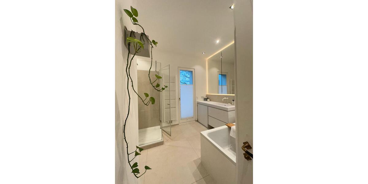 Etagenwohnung Hamburg Altona-Nord - 5.5 Zimmer, 137 m&sup2;, 1.420.000&euro; | Angebot:25778979