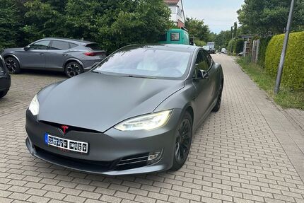 Tesla Model S 125.000 km 26.000 &euro; Hamburg 22143