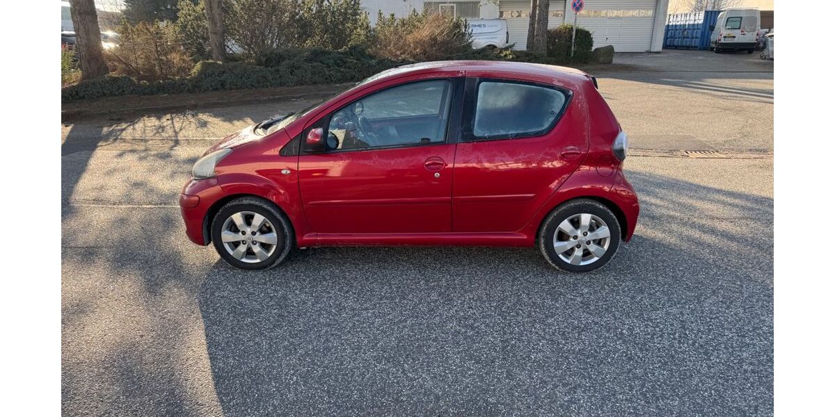 Toyota Aygo (X) 252.709 km 1.490 &euro; Barsbüttel 22885