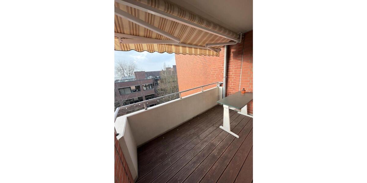 Etagenwohnung Wedel - 2 Zimmer, 68 m&sup2;, 1.350&euro; | Angebot:25452958