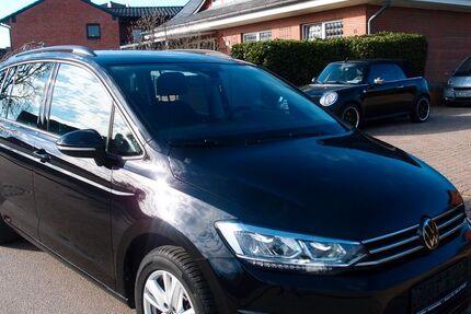 VW Touran 21.432 km 29.500 &euro; Braak 22145
