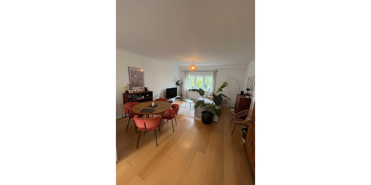 Dachgeschoßwohnung Hamburg Altona-Nord - 2.5 Zimmer, 74 m&sup2;, 1.450&euro; | Angebot:25970758