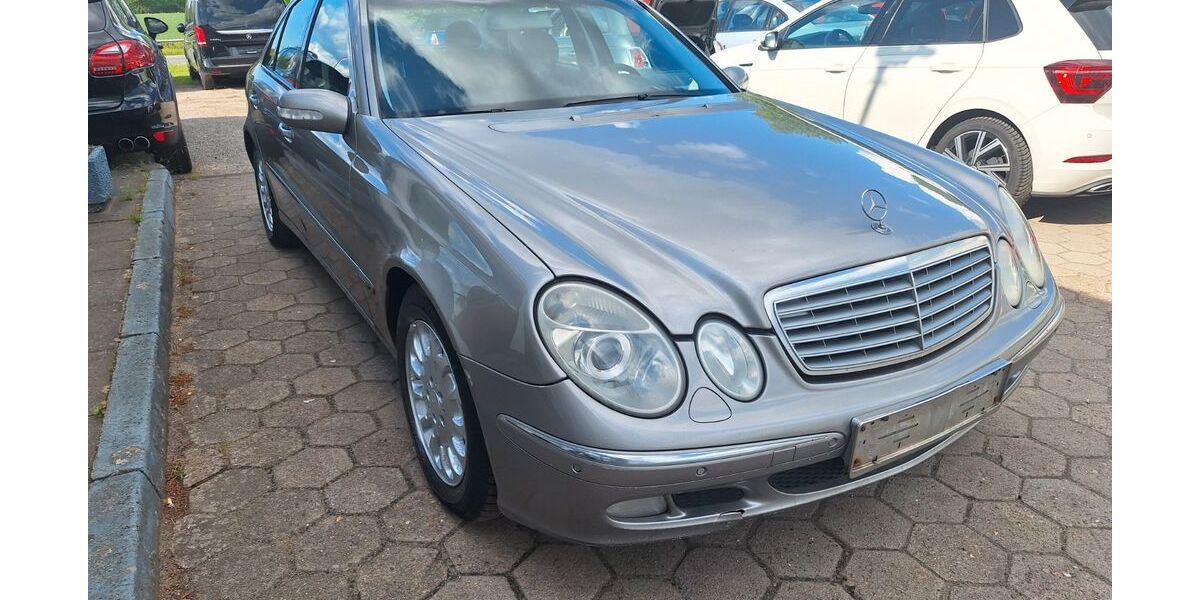 Mercedes-Benz E 270 487.477 km 2.500 &euro; Stapelfeld 22145